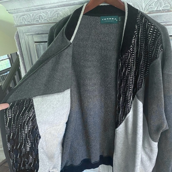 Tundra CANADA Full Zip Fleece - Picture 12 of 14